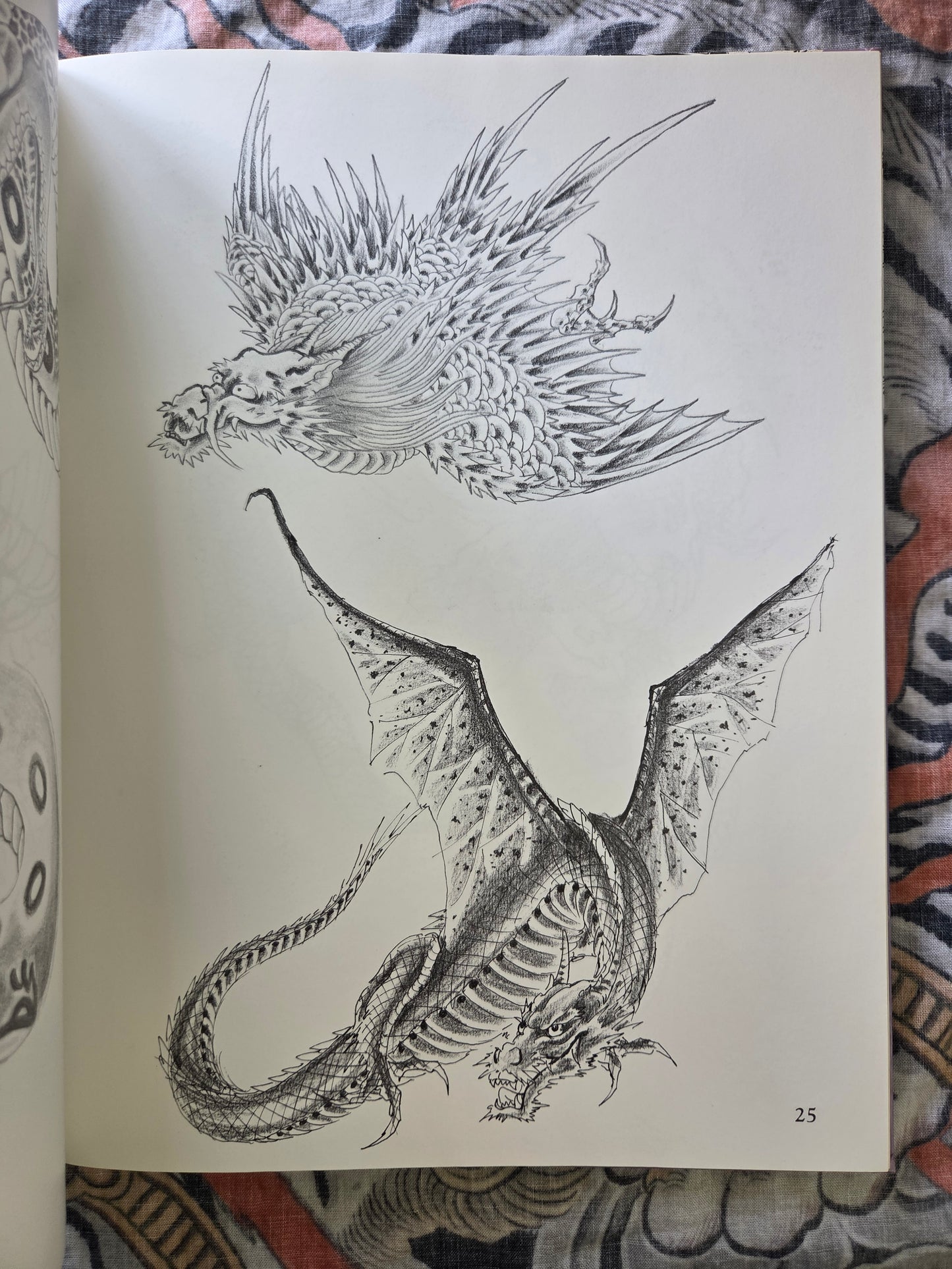 Tattoo Designs of Japan - Horiyoshi III (1990)