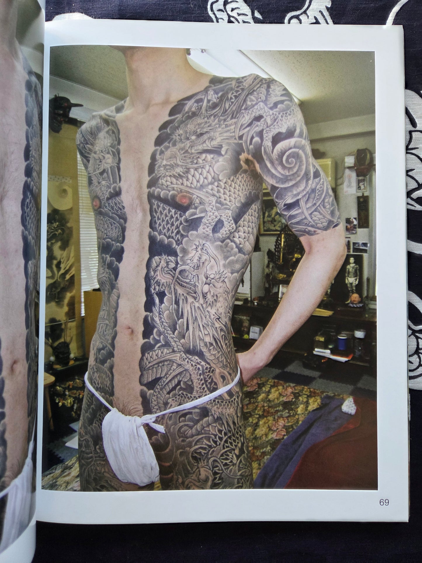 Studying Horiyoshi III : A Westerner's Journey Into Japanese Tattoo (2008)