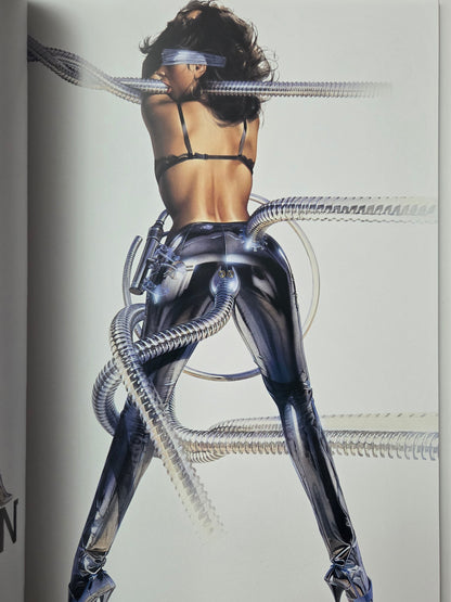 The Gynoids - Hajime Sorayama (1993)